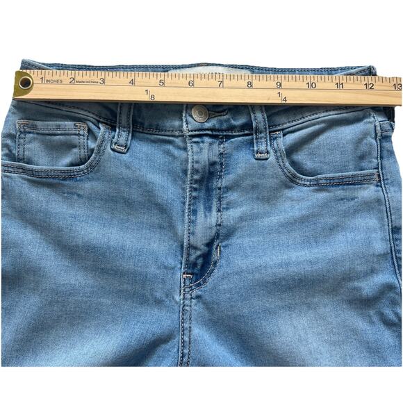 Hollister Jeans Womens 26 Short High Rise Flare Light Wash Retro Boho Fesrival - Picture 6 of 10